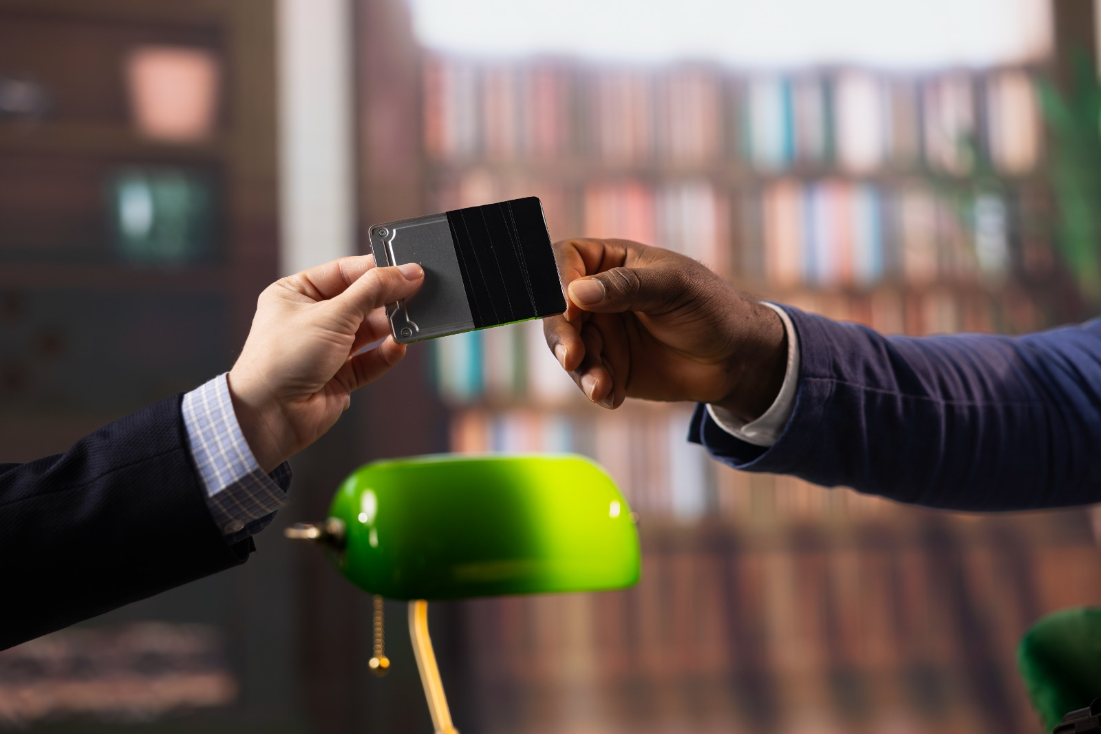 The Pros and Cons of Balance Transfer Credit Cards - Vent Magazines
